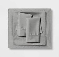 Threshold Queen 500 Thread Count Gray Herringbone Sheet Set Flat/Fitted/Cases
