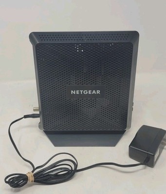 NETGEAR Nighthawk C7000v2 AC1900 Wi-Fi Cable Modem Router + Plug