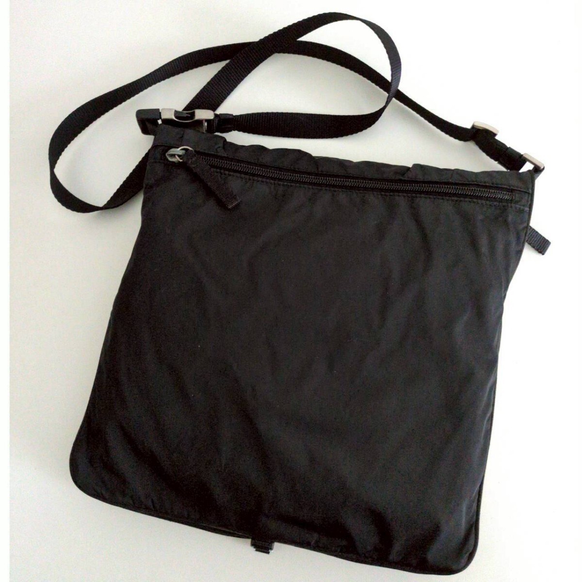 Prada Sport Nylon Lightweight Shoulder Bag Vintage Authentic thumbnail 4