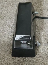 SWINGLINE MODEL 67 DESKTOP ELECTRIC STAPLER HEAVY DUTY