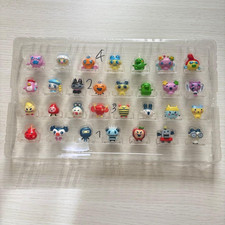 Bandai Tamagotchi Set of 30 Figures 30 Students Gathered No Box Good Condition