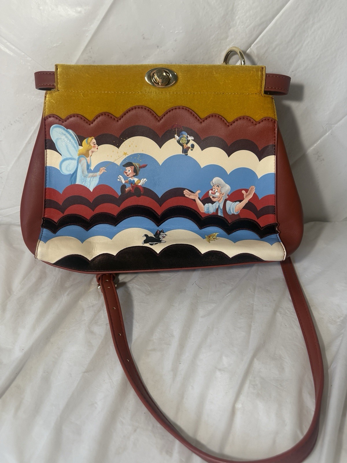 Danielle Nicole Disney Pinocchio Scalloped Handba… - image 2