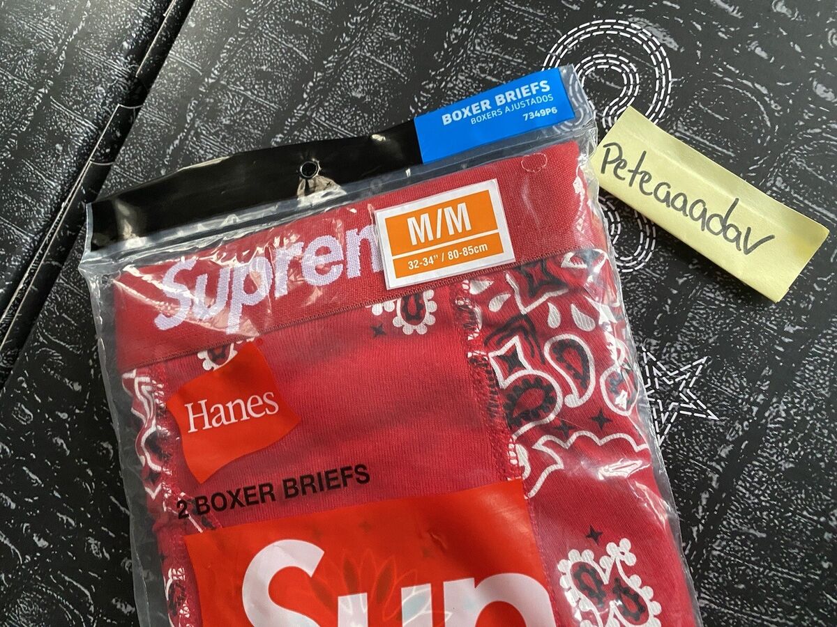 Supreme Hanes Bandana Boxer Briefs Red 2 Pack Men Medium Supreme Hanes Bandana Boxer Briefs Red 2 Pack Men Medium