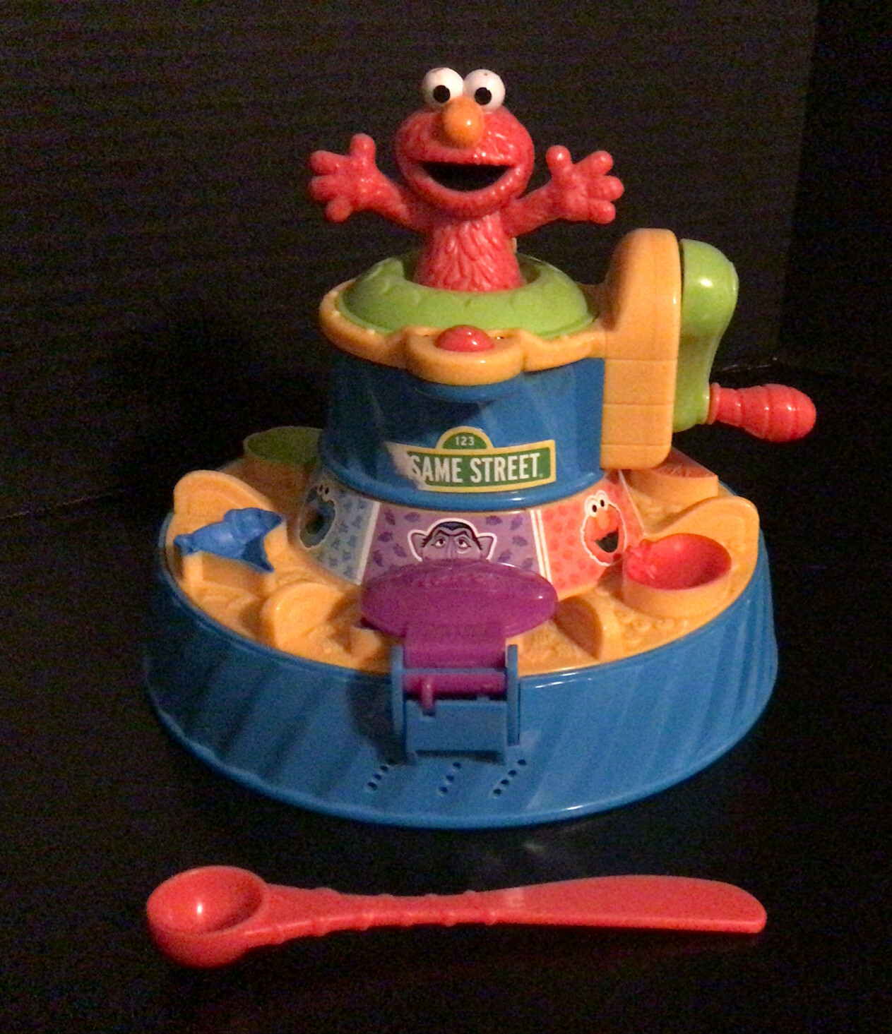 play doh sesame street color mixer