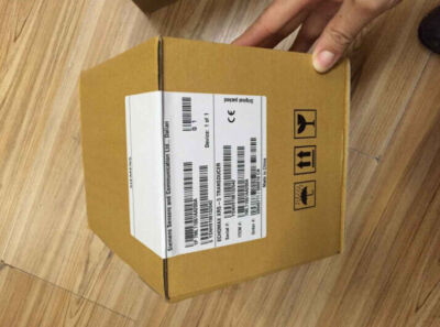 Siemens 7ML1106-1AA20-0A Echomax XRS-5 Ultrasonic Liquid Level Sensor Brand *SE