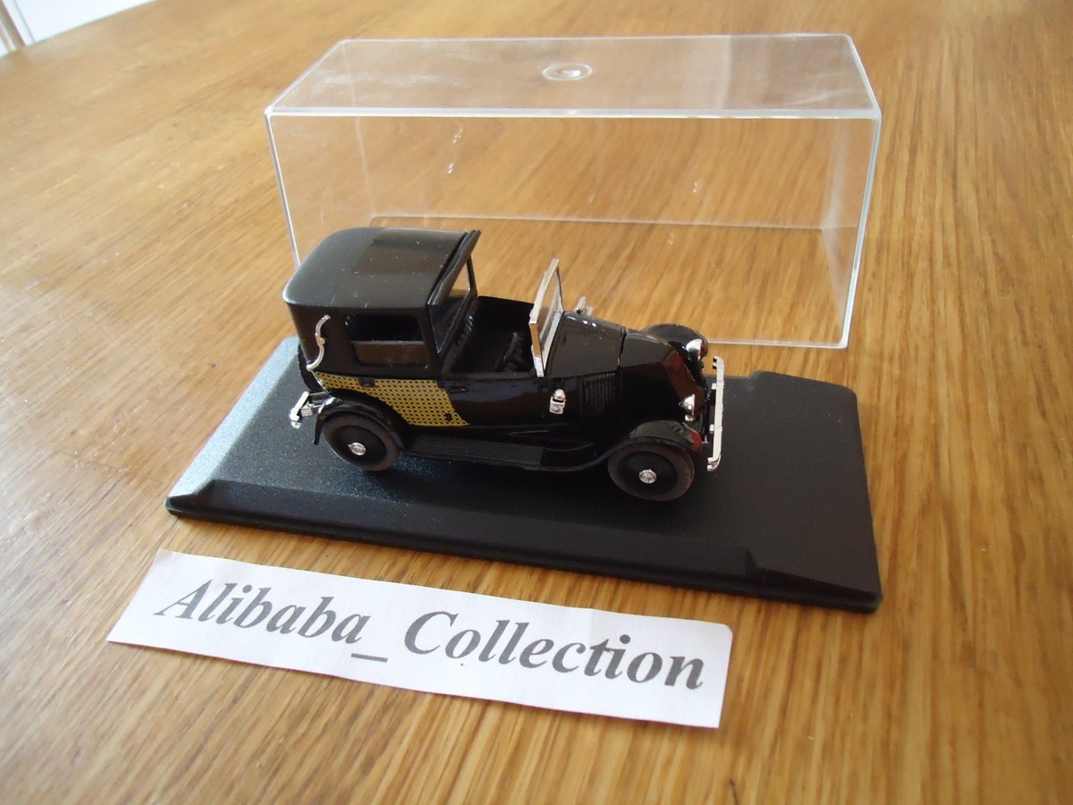 RENAULT 4 CHEVAUX garage napoleon eligor 1/43 EUR 18,99 - FR