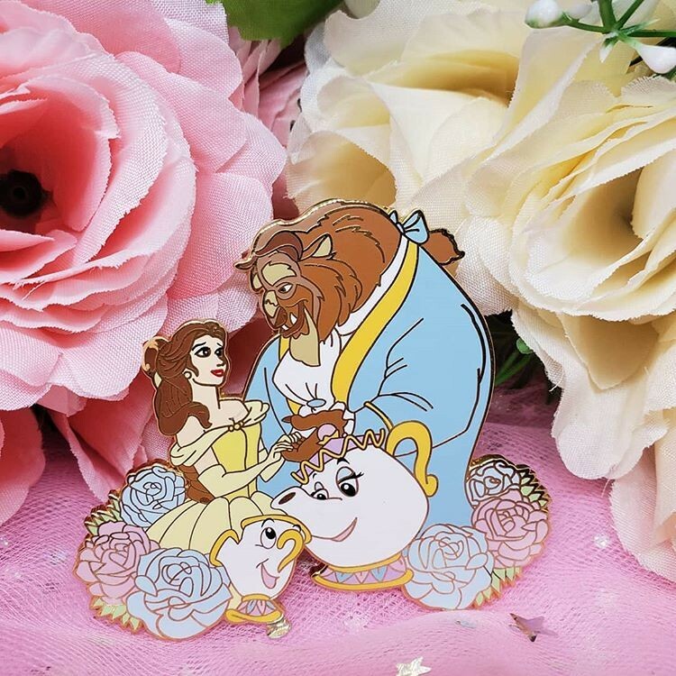 Belle Beauty and the Beast Disney Fantasy Pin - Love & Roses LE 50