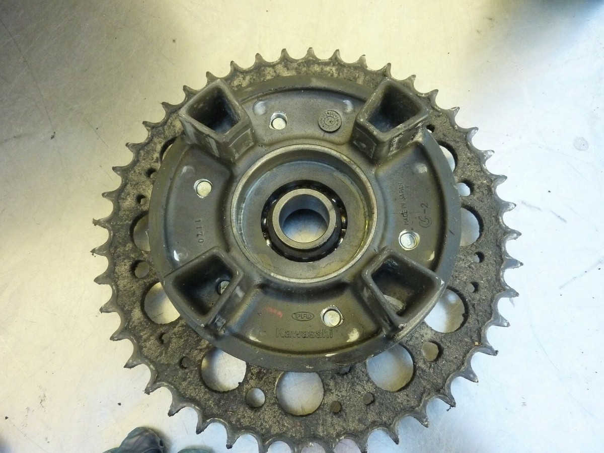 3/7 R♡ Rear sprocket & carrier ZX-7R Kawasaki zx7r zx7-r 96-03 #S34
