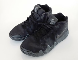 kyrie 4 boys size 6
