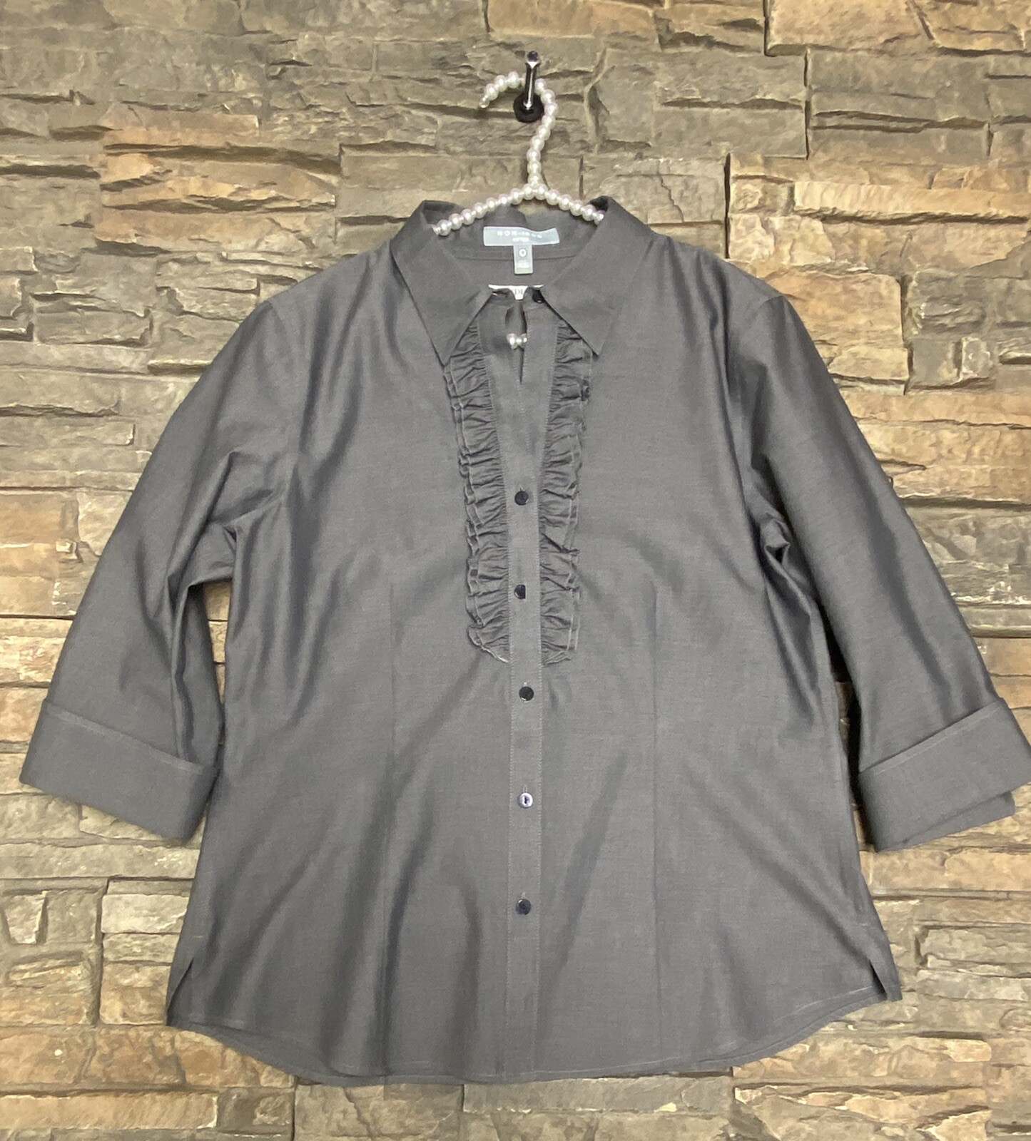 PENDLETON Fitted Gray Ruffle Button Up 3/4 Cuff S… - image 1