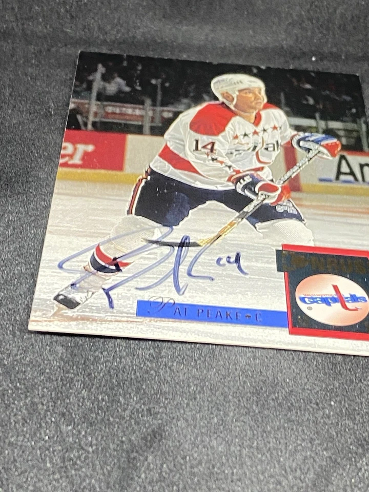 Pat Peake 1993-94 Donruss #361 Washington Capitals Autographed Signed RC Card - Image 2 of 3
