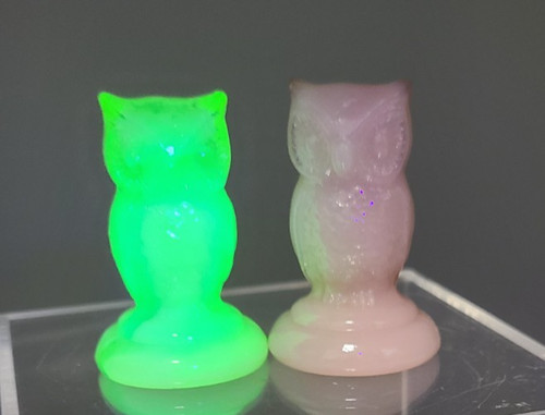 2 Boyd Art Glass Owls Yellow/Uranium and Rose Figurines