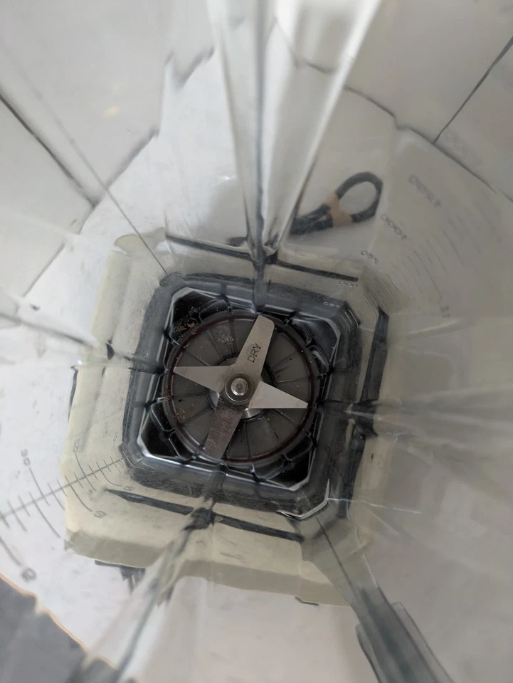 Vitamix 5000 Blender VM0103 Total Nutrition Center White w/ Pitcher - Image 4 of 4