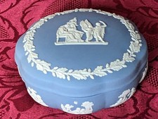 Wedgwood Schmuckk&auml;stchen blau Jasperware Mama Nanna Oma Papa Geburtstag Weihnachten