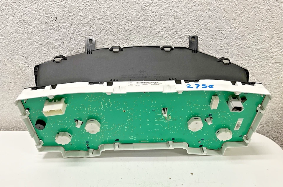 Nissan NV 2500 2018 velocímetro calibre clúster 24810-1PD0E fabricante original Foto 3 de 4