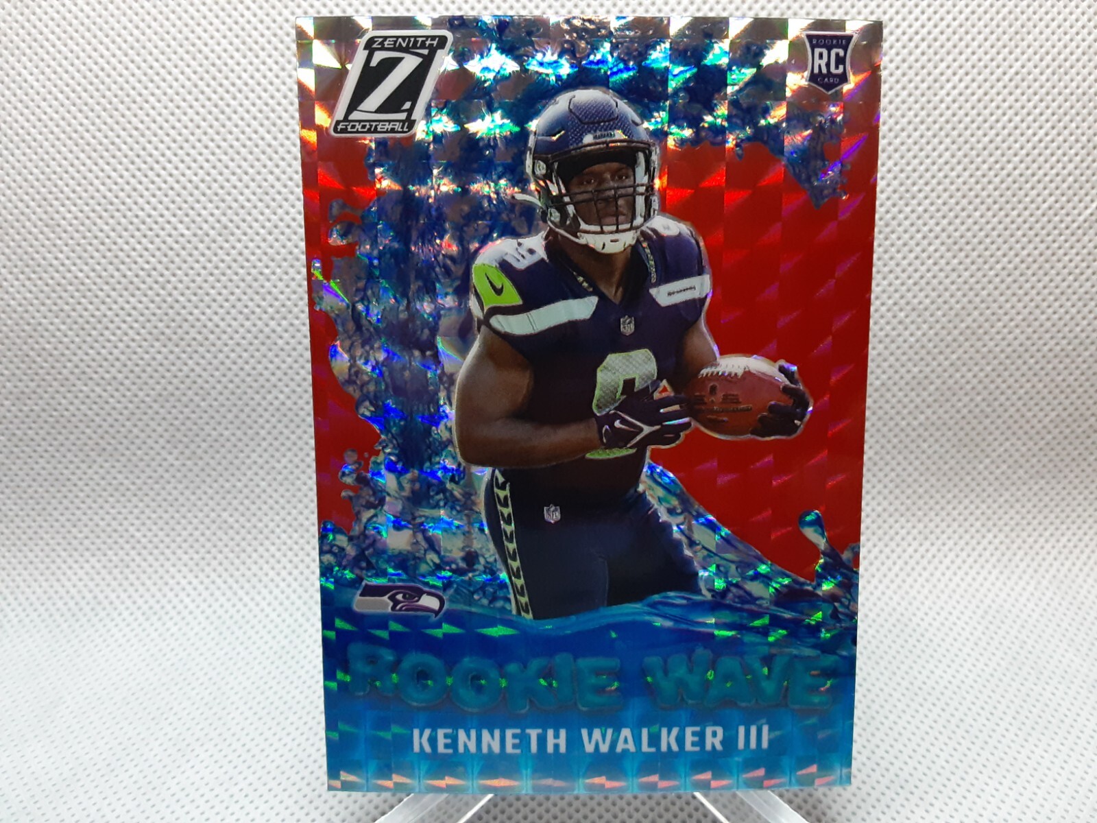 🏈2022 Panini Zenith Rookie Wave Red Kenneth Walker III #RW-KW Rookie RC
