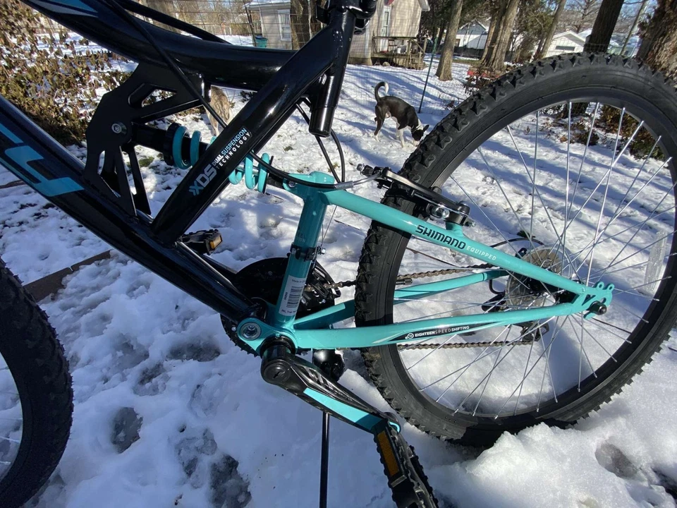 Nueva bicicleta de montaña Huffy Trail Runner 26" Foto 3 de 4