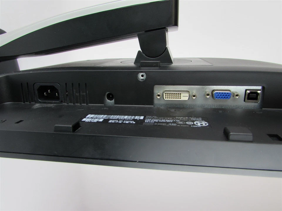 Dell P2212H 22" Full HD 1080p Widescreen LED Monitor - VGA DVI Ports - Image 3 of 4