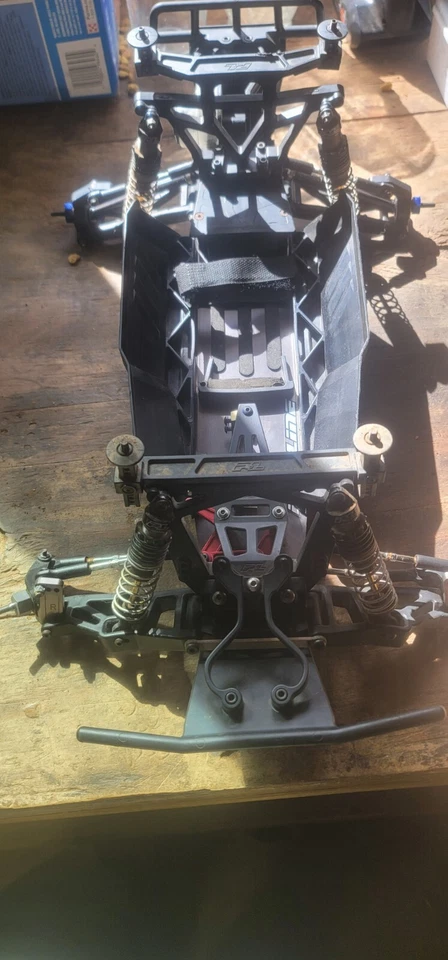 Pro-line Pro Mt Pro 2 - Image 2 of 4