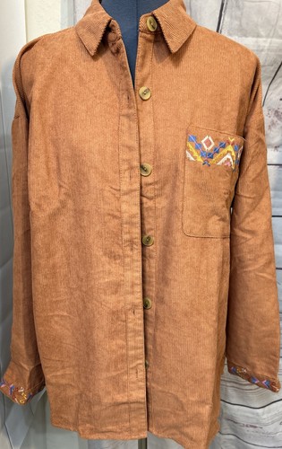 NUEVO CON ETIQUETAS Umee Mujer Camisa Pana Grande Pequeña Marrón Diseño Azteca - Imagen 2 de 8