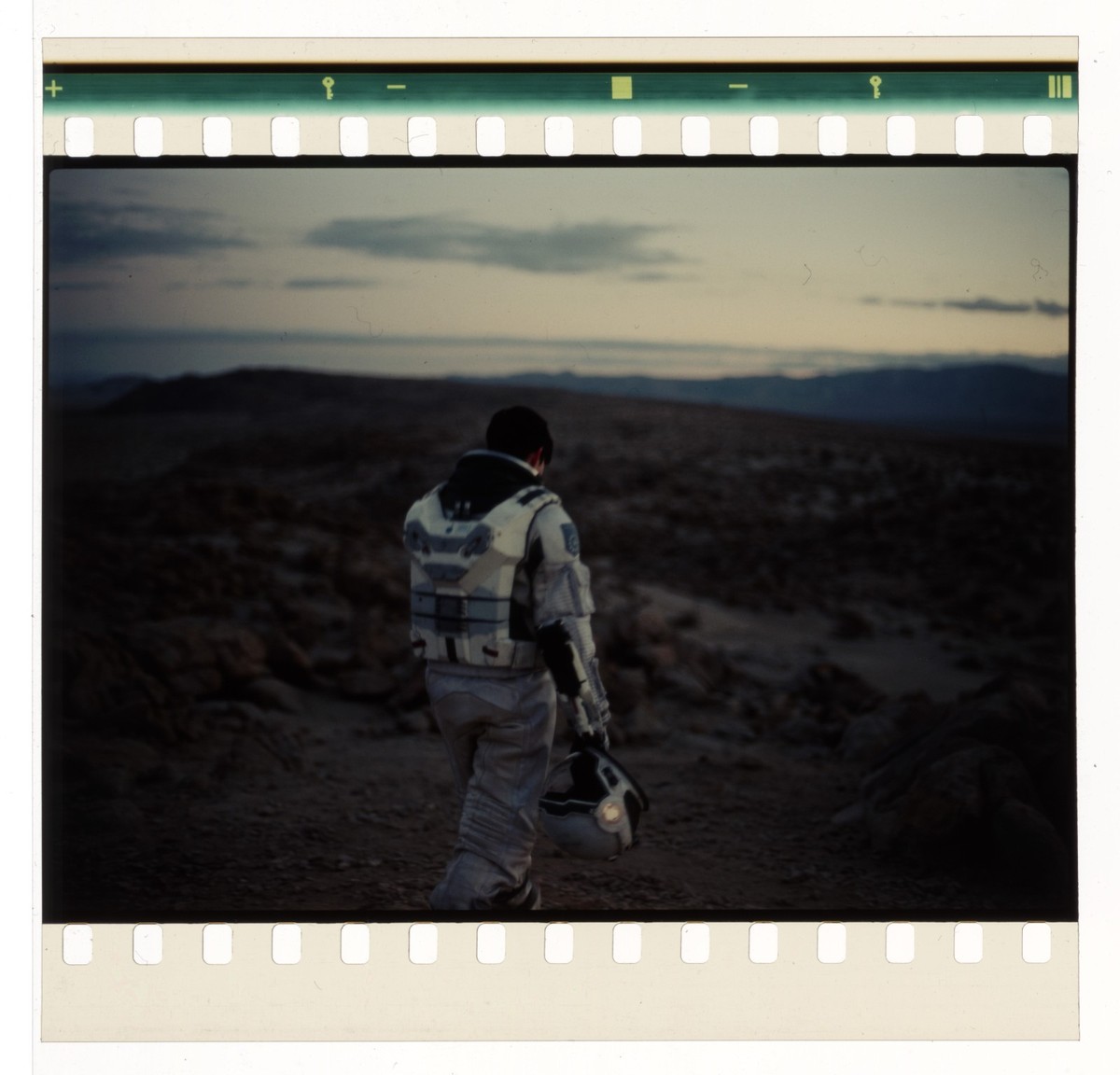 Interstellar IMAX 70mm フィルム Interstellar Movie 70mm IMAX Film Cell Frame - Brand Edmunds End