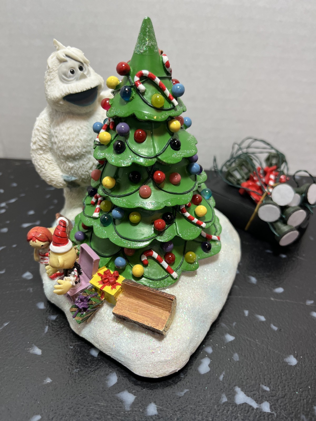 Hawthorne Village Rudolph’s Misfits Town Village Bumble & Christmas Town Tree