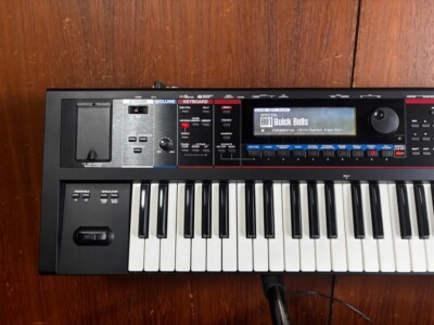 鍵盤楽器 Roland JUNO-Gi Mobile Synthesizer s-l400.jpg