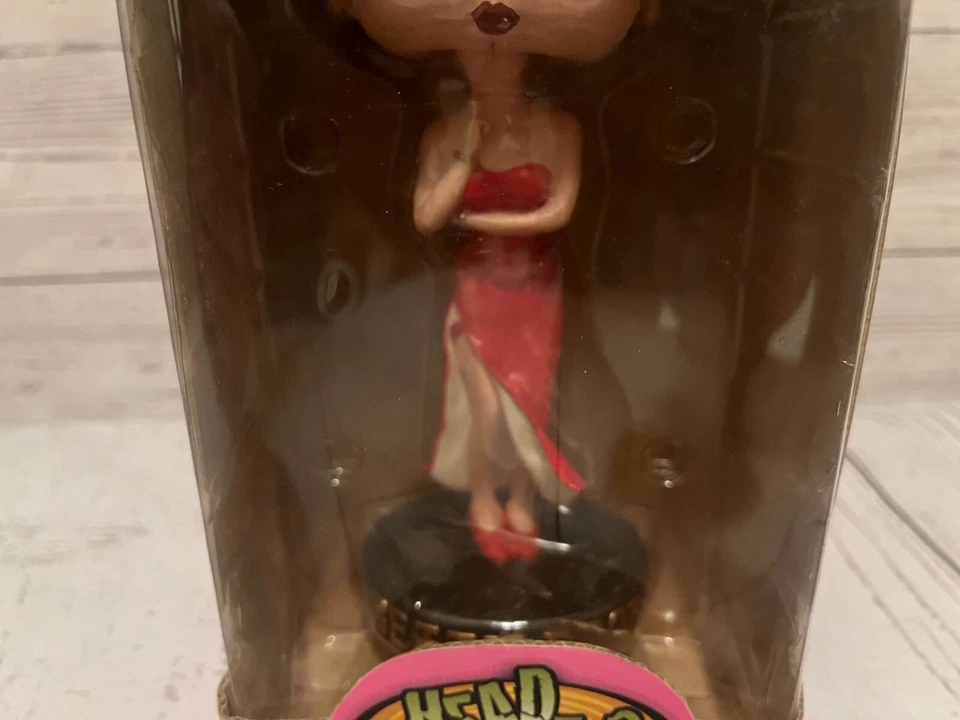 NEW NECA BETTY BOOP HEAD KNOCKERS HANDPAINTED BOBBLEHEAD 6.5" RED DRESS - Image 4 of 4