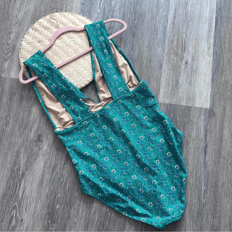 J. Traje de baño de una pieza Crew verde cachemir floral cuello en V para mujer talla L Foto 3 de 4