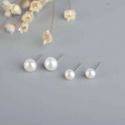Women 925 Sterling Silver Freshwater Pearl Ear Stud Earrings