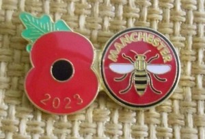 Made In Manchester - Worker Bee Button Badge, Fridge Magnet, Key Ring - Foto 3