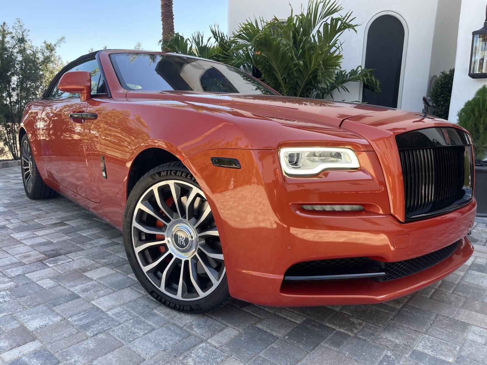 2020 Rolls-Royce Dawn Base