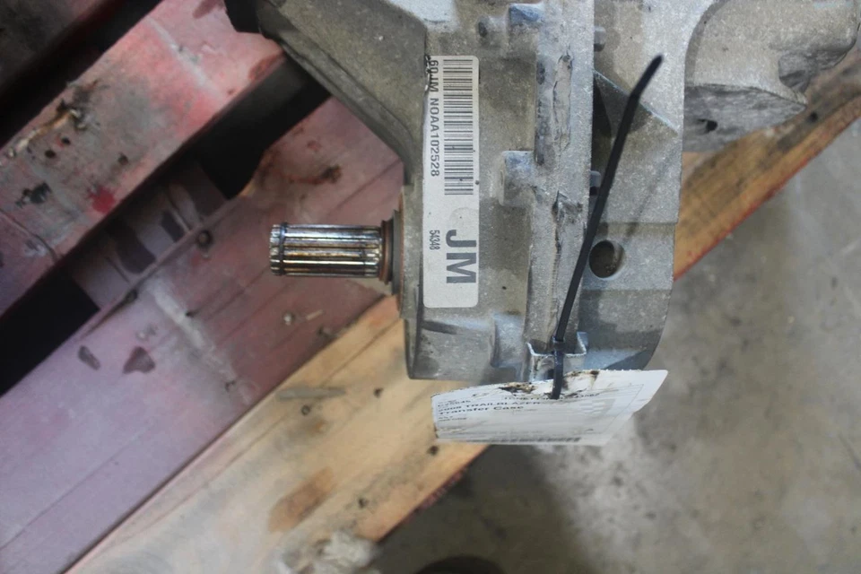 2008 Chevrolet Trailblazer Transfer Case 4WD OEM 102k Miles - NR9 Option Foto 2 de 4