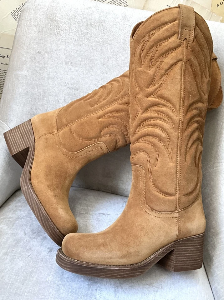 Bota Free People Jeffrey Campbell Grifter Gamuza Tostada Camel Acolchada Muestra 9 NUEVA Foto 4 de 4