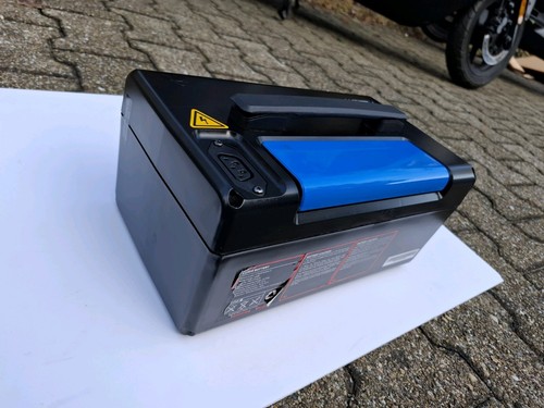 Batería NIU 60V 29AH para Serie N todos los modelos With NGt + No GTS Pro 202 229 - Imagen 3 de 4