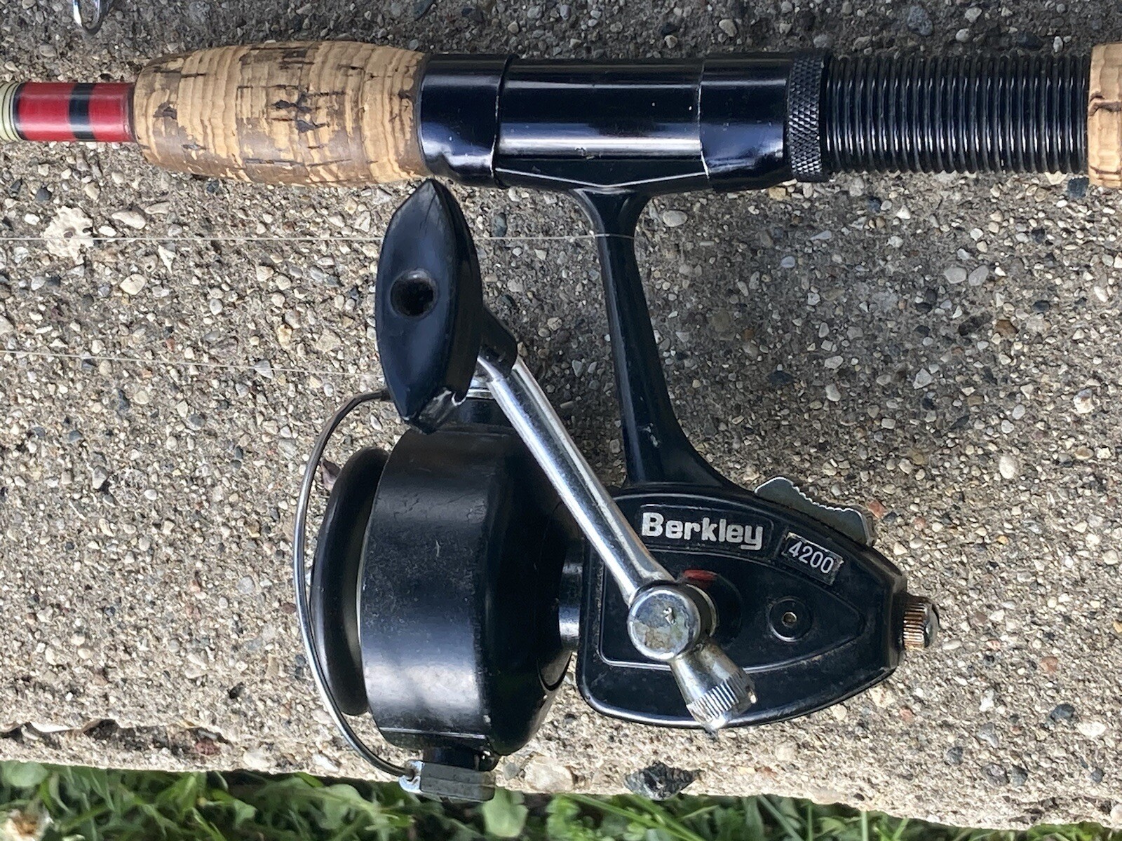 Lot of 4 Vintage Shakespeare Fishing Rods w/ Reels eBay