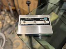 Roland AF-100 Bee Baa Fuzz & Treble Boost 1970s Vintage Guitar pedal BOSS