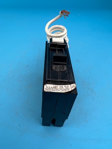 Challenger HAGF20 20 Amp 1 Pole GFI Ground Fault Breaker GFCI 20A 1P Plug On - Picture 4 of 9