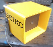 Obudowa głośnika Seiko Track (w tym głośnik Toa 4 - 8 omów - przewodowy)