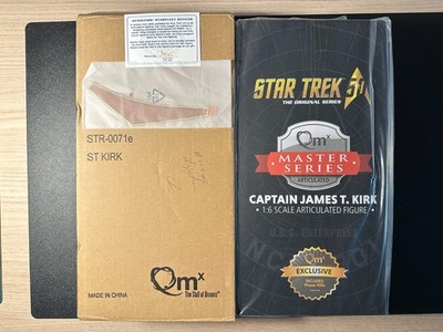 QMx Star Trek Captain James T. Kirk 1/6 Figure (EXCLUSIVE version)