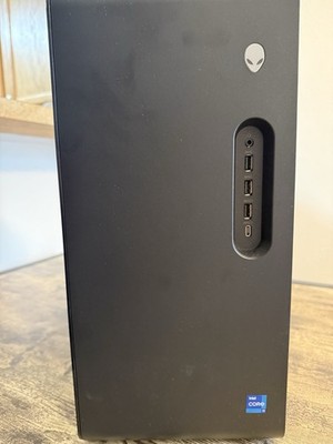 Alienware Aurora R16 Gaming Desktop Intel Core I7-NVIDIA 4060 Ti 16GB RAM 1TB