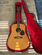 blueridge 6-String Dreadnought Acoustic Guitar Natural Right-Handed w/ Hard Case