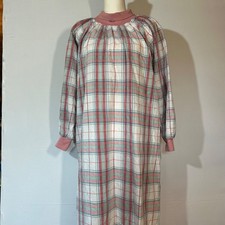 Vermont Country Store Women s M Flannel Nightgown Pink Green Plaid Cottage core