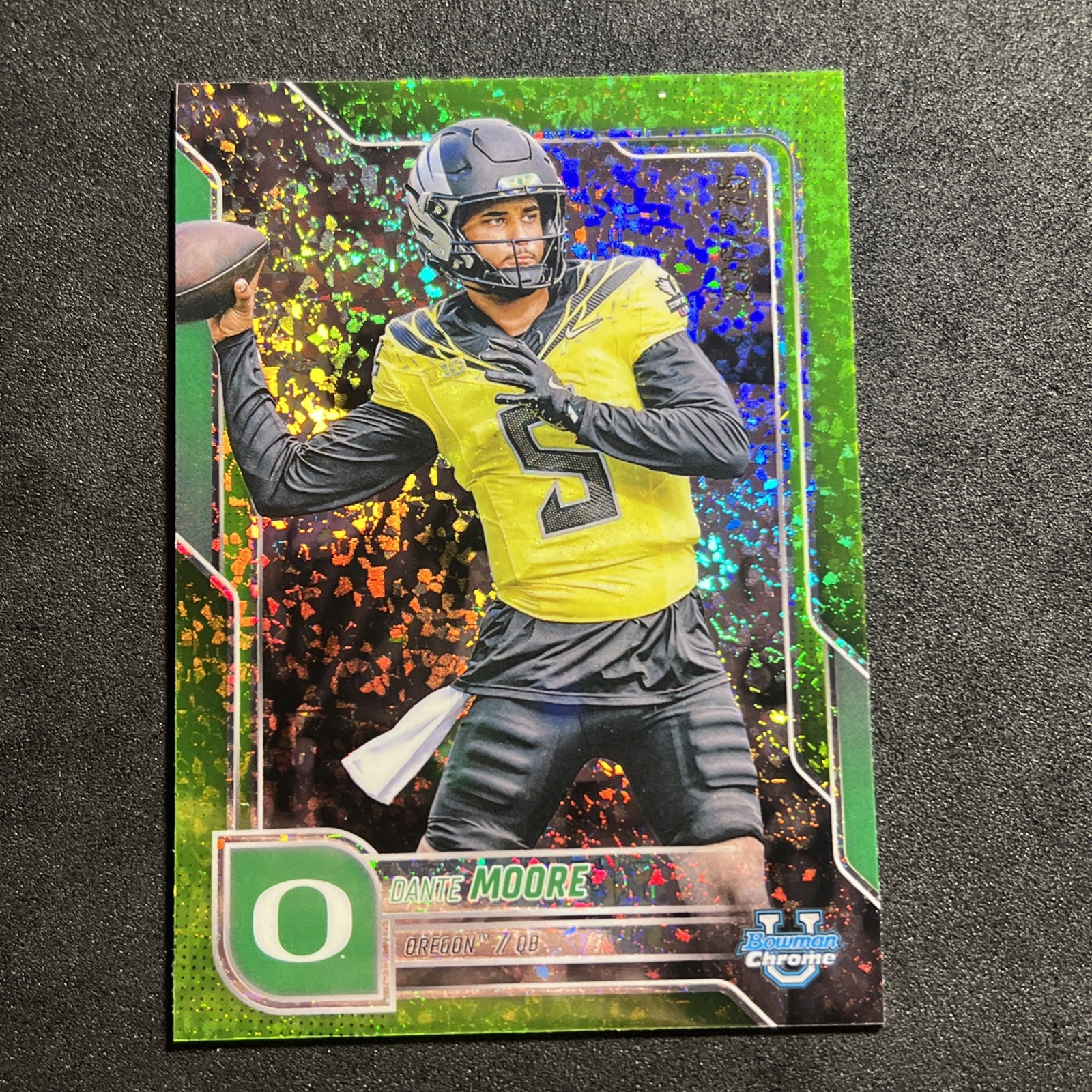 DANTE MOORE Lime Green Diamond 236/275 2025 Bowman Chrome U Football #137 Oregon