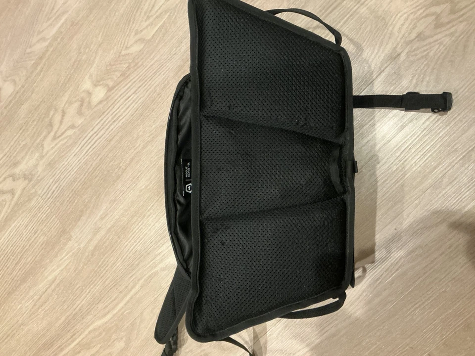 Eslinga WANDRD ROGUE (Negro, 9L) Foto 4 de 4