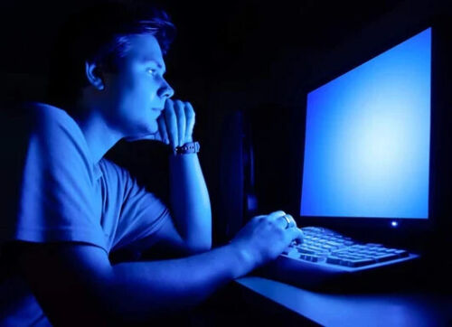 26" Acrylic Removable Hanging Privacy, Blue Light, UV Computer Screen Protector - Picture 4 of 9