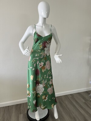 ZARA Women Dress Green Flowers Silk, Size M | eBay ZARA Women Dress Green Flowers Silk, Size M | eBay