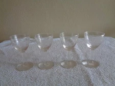Cordial Liqueur Glass Clear Stemmed Flower Leaf Etching Set Of 4 Vintage Small