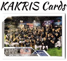 2023 Topps Series 1&2 Set #516 New York Yankees Celebrate/Team Pic