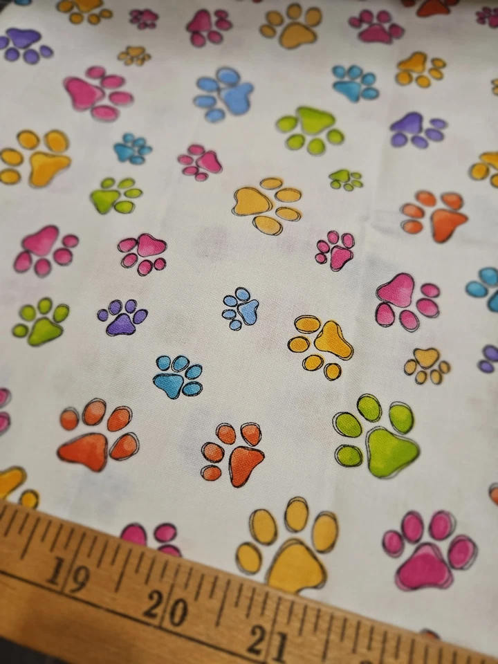 VTG LORALIE HARRIS PAWFUL White WITH COLORFUL DOG PAWS 22 X 44  - Image 3 of 3